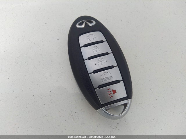 34125631 :رقم المزاد ، JN1EV7AR6JM440458 vin ، 2018 Infiniti Q50 3.0t Luxe مزاد بيع