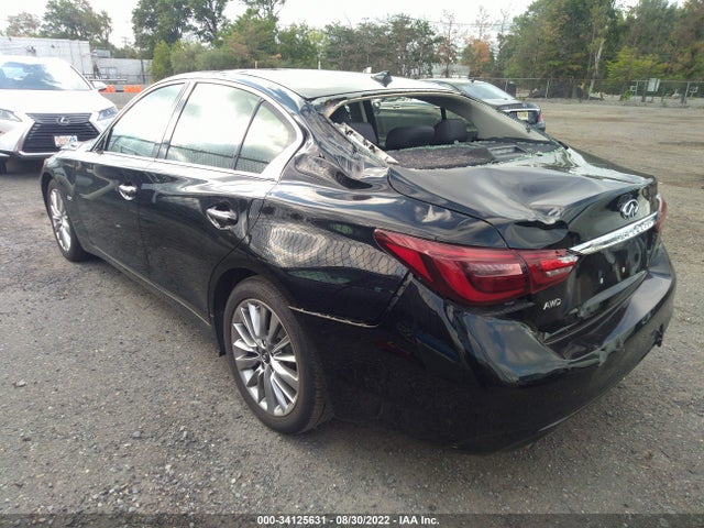 34125631 :رقم المزاد ، JN1EV7AR6JM440458 vin ، 2018 Infiniti Q50 3.0t Luxe مزاد بيع