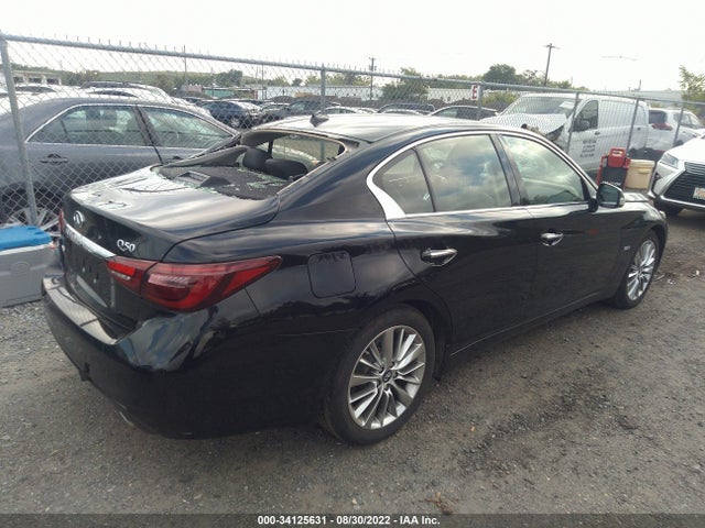 34125631 :رقم المزاد ، JN1EV7AR6JM440458 vin ، 2018 Infiniti Q50 3.0t Luxe مزاد بيع