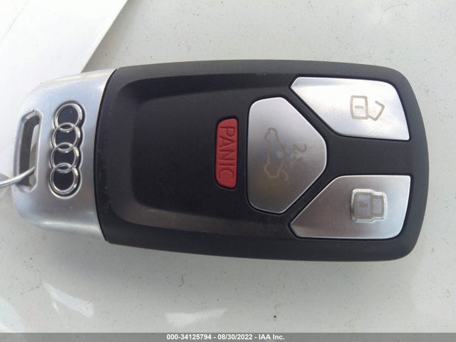 2021 Audi Q5, VIN: WA1BAAFYXM2037604