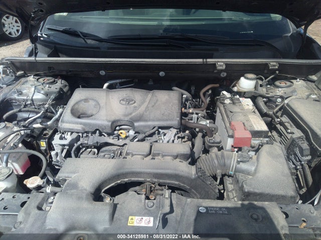 Toyota RAV4 LE 2019 JTMF1RFV1KJ024299 Image 12