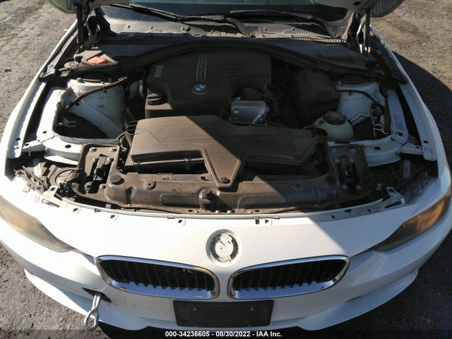 2015 BMW 3 Series, VIN: WBA3B1C55FK136557