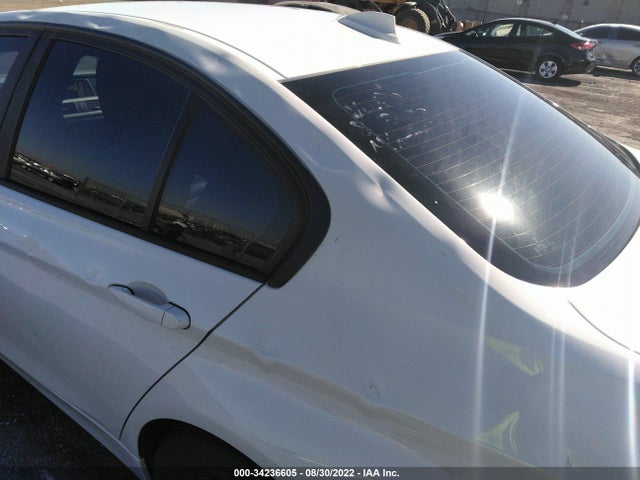 2015 BMW 3 Series, VIN: WBA3B1C55FK136557