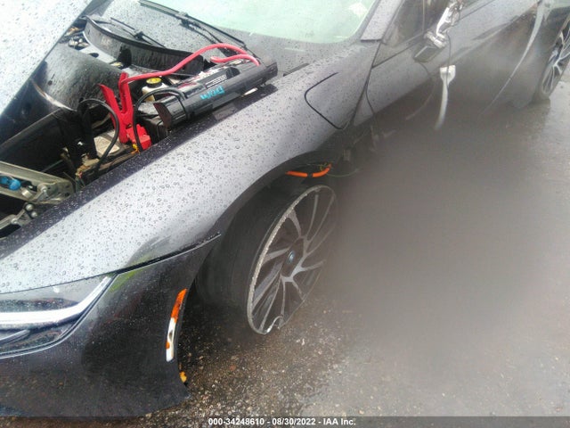 2016 BMW i8, VIN: WBY2Z2C56GV675896