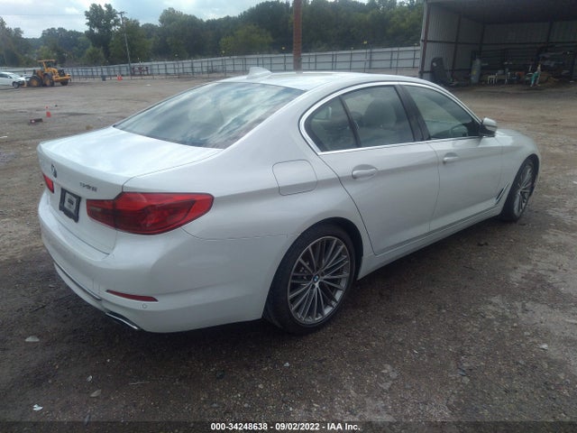 BMW 5 Series 540i 2019 WBAJE5C52KWW12109 Image 4