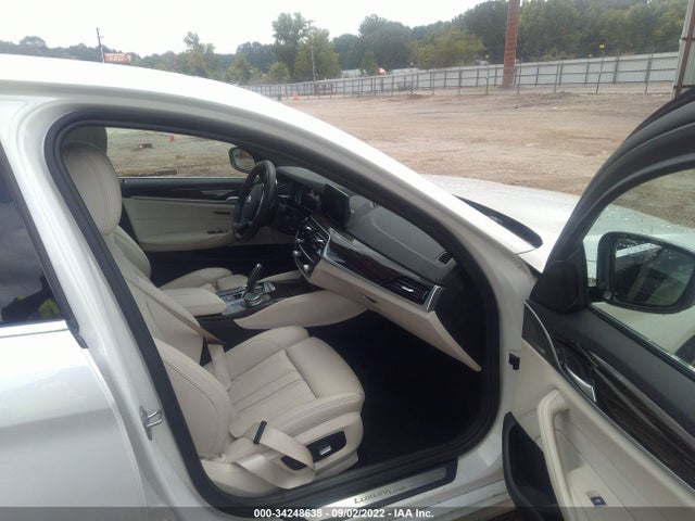 BMW 5 Series 540i 2019 WBAJE5C52KWW12109 Image 5