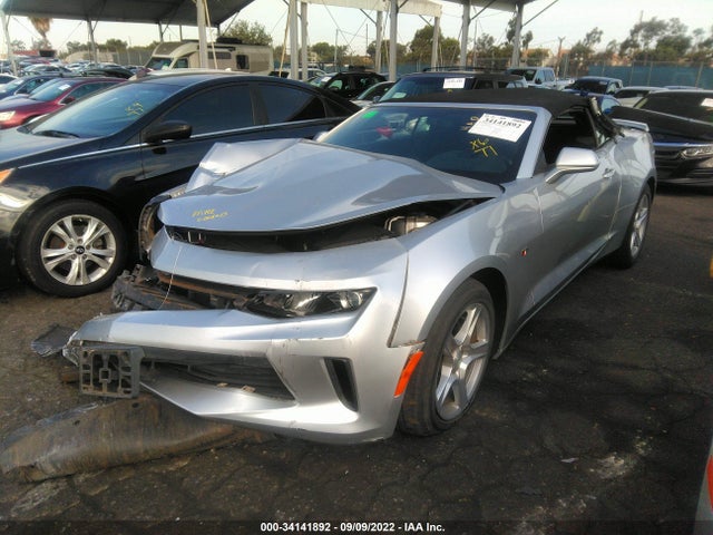 Chevrolet Camaro 1lt 2018 1G1FB3DX2J0131020 Image 2