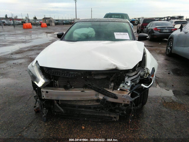2018 Nissan Maxima, VIN: 1N4AA6AP0JC383444