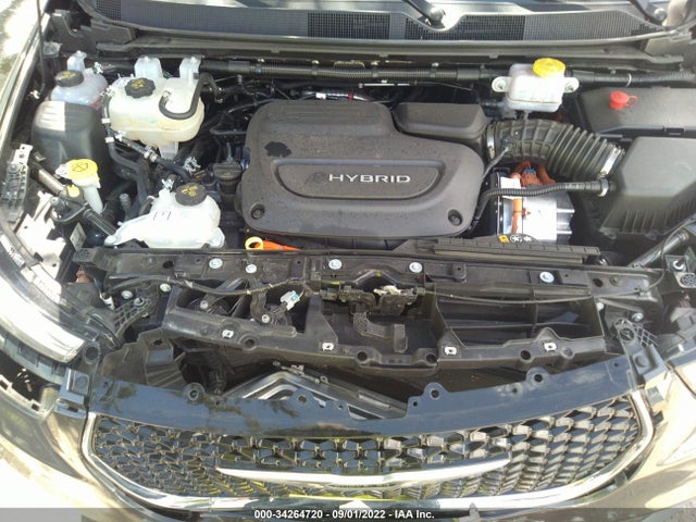 2022 Chrysler Pacifica Hybrid, VIN: 2C4RC1L79NR122690