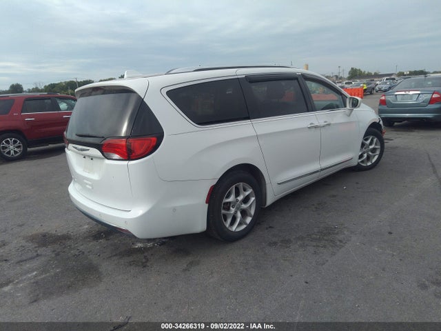 Chrysler Pacifica Touring L 2018 2C4RC1BGXJR103576 Image 4
