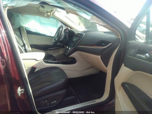 2016 Lincoln MKC, VIN: 5LMCJ3D9XGUJ21781