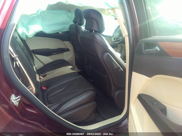 2016 Lincoln MKC, VIN: 5LMCJ3D9XGUJ21781