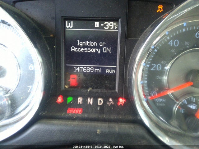 2A4RR8DG4BR704370 Chrysler Town & Country Touring-l