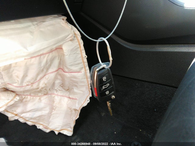 2020 Audi Q3, VIN: WA1FECF36L1016355