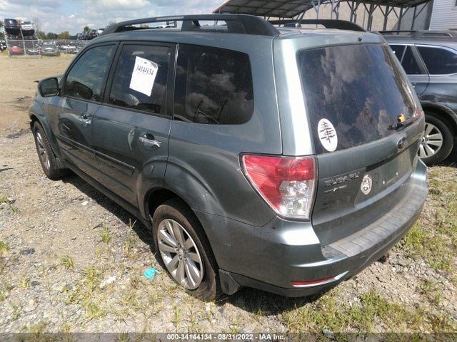 2011 SUBARU FORESTER 2.5X PREMIUM VIN: JF2SHADC3BH728008