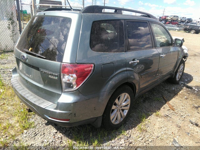 2011 SUBARU FORESTER 2.5X PREMIUM VIN: JF2SHADC3BH728008