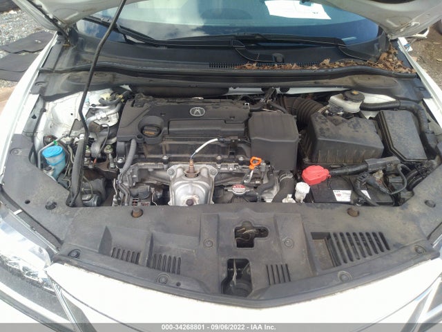 2018 Acura ILX, VIN: 19UDE2F38JA006402