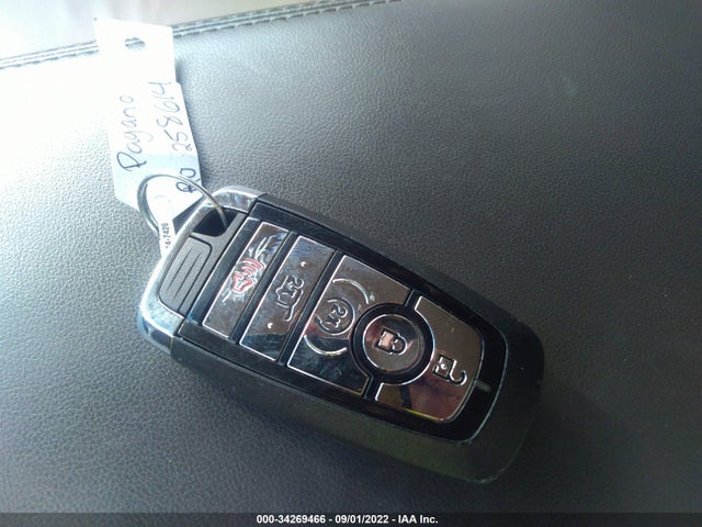 2020 Lincoln Nautilus, VIN: 2LMPJ8J97LBL29515