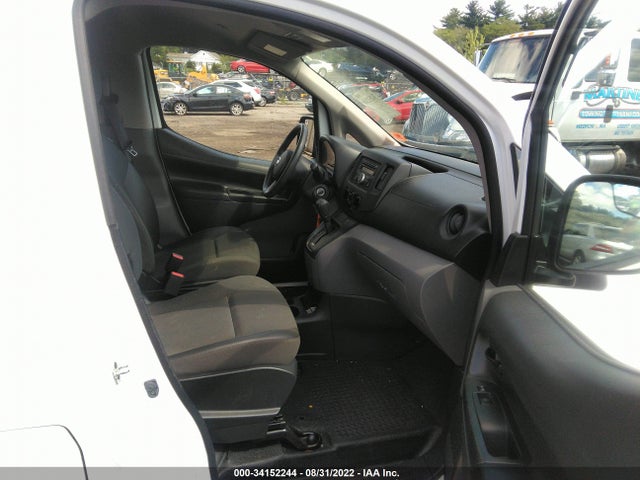 2017 Nissan NV 200, VIN: 3N6CM0KN3HK690452