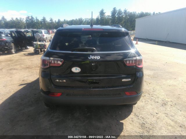 3C4NJDBB9KT713512 Jeep Compass Latitude