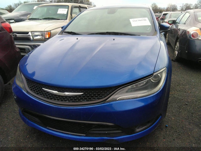 2015 Chrysler 200, VIN: 1C3CCCBB1FN532653