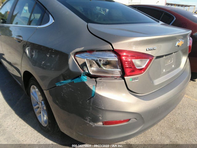 2019 Chevrolet Cruze, VIN: 1G1BE5SMXK7128580