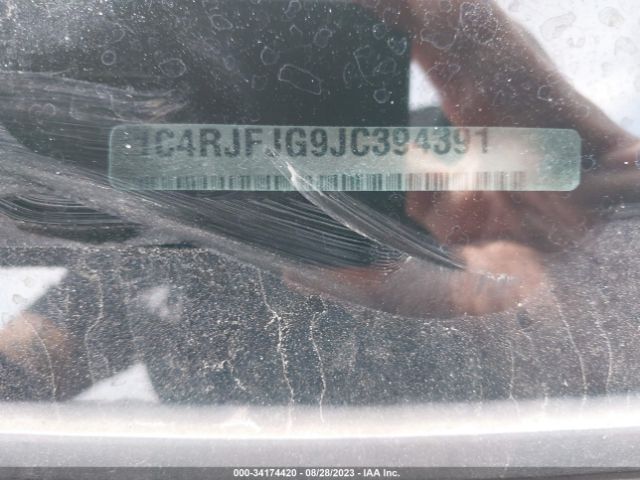 1C4RJFJG9JC394391 Jeep Grand Cherokee Summit