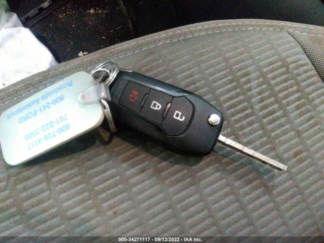 1FMCU9F6XMUA25287 Ford ESCAPE S