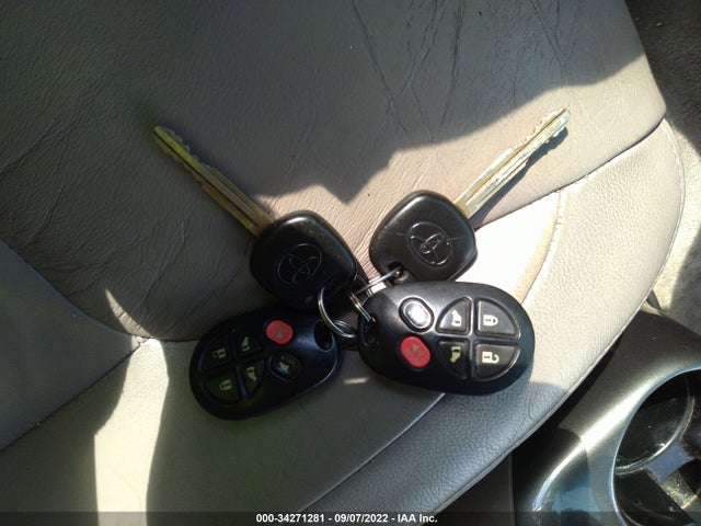 2006 TOYOTA SIENNA XLE VIN: 5TDBA22C86S073888