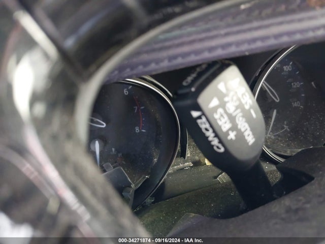 Toyota C-HR XLE 2021 JTNKHMBX6M1097736 Image 7