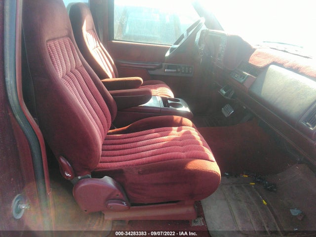 1994 CHEVROLET GMT-400 C1500 VIN: 2GCEC19K4R1110560