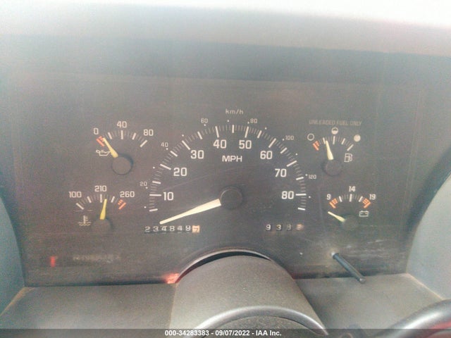 1994 CHEVROLET GMT-400 C1500 VIN: 2GCEC19K4R1110560