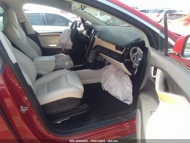 2018 Tesla Model X, VIN: 5YJXCBE25JF140110