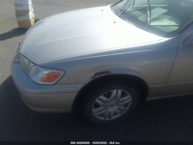 2001 TOYOTA CAMRY CE/LE/XLE VIN: 4T1BG22K61U077525