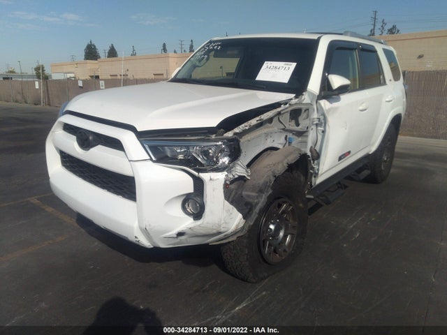 2018 Toyota 4Runner, VIN: JTEBU5JR1J5592886