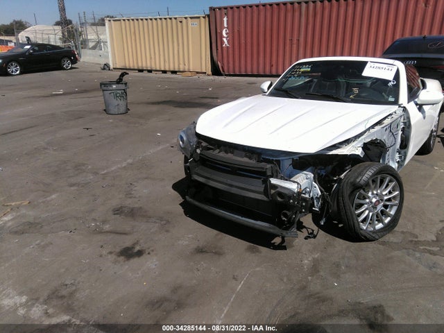 2019 Fiat 124 Spider, VIN: JC1NFAEK0K0140747