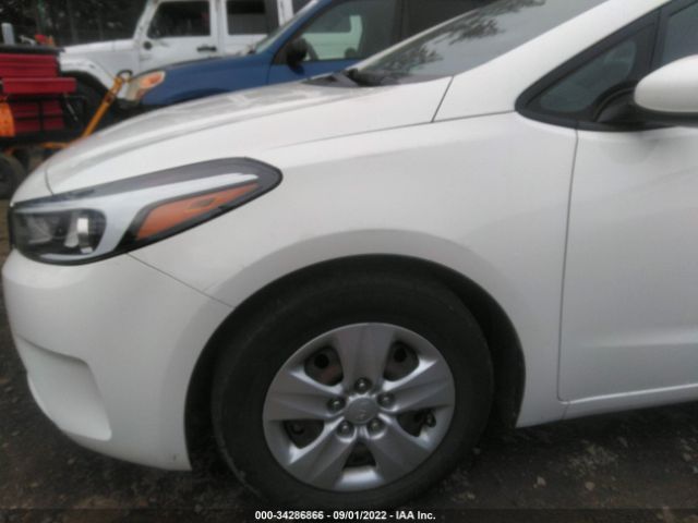 3KPFK4A78JE168551 KIA FORTE LX