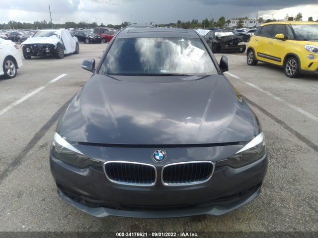 BMW 3 Series 320i 2016 WBA8E1G50GNT35619 Image 6