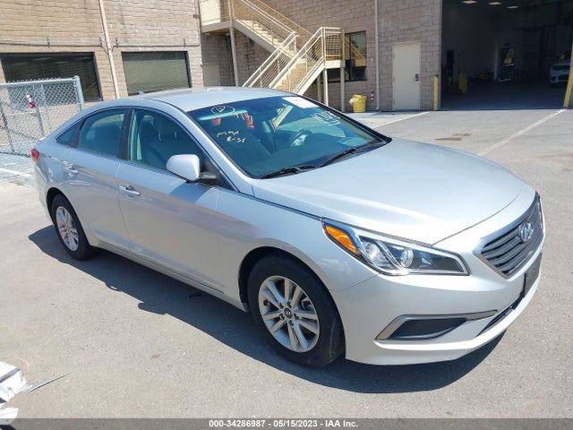 Hyundai SONATA SE 2017 5NPE24AF8HH565167 main image