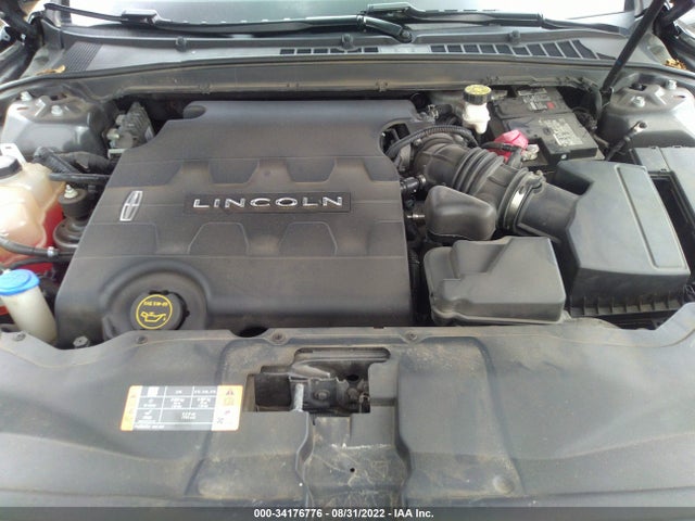 Lincoln Continental Standard 2019 1LN6L9PKXK5603875 Image 10