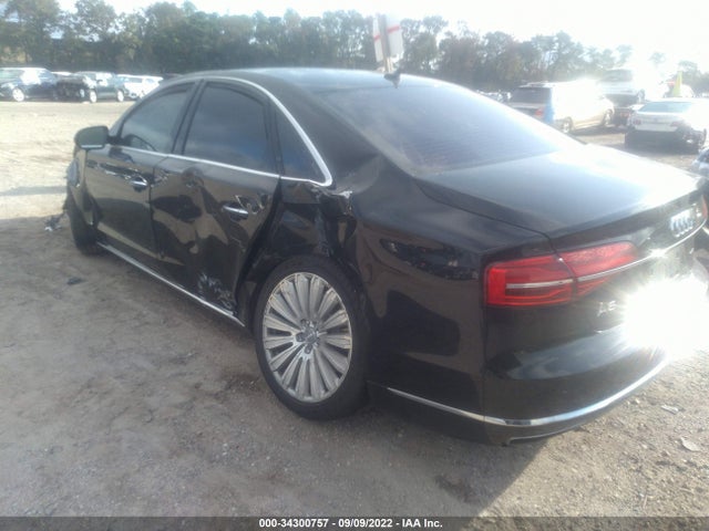 2015 Audi A8, VIN: WAUJGAFD2FN040105