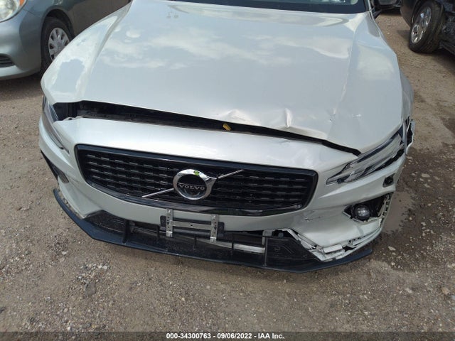 2022 Volvo S60, VIN: 7JRL12FZXNG154310