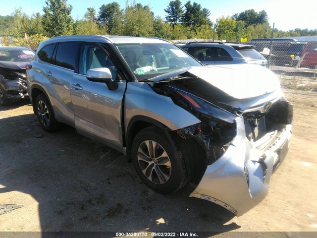 2022 Toyota Highlander, VIN: 5TDGZRBH3NS218286