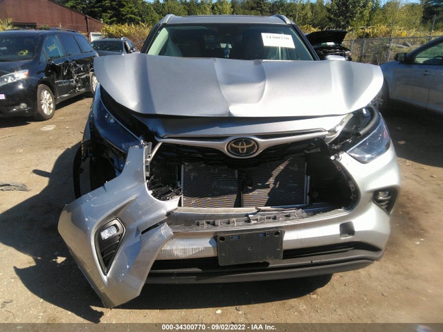 2022 Toyota Highlander, VIN: 5TDGZRBH3NS218286