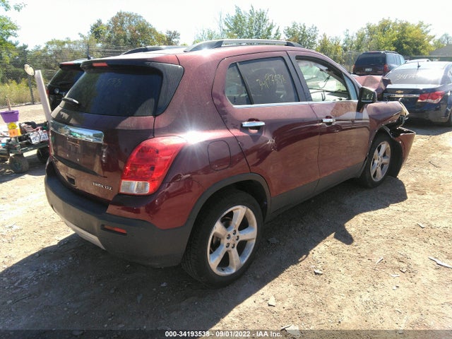 Chevrolet TRAX LTZ 2016 3GNCJMSB3GL196214 Image 4