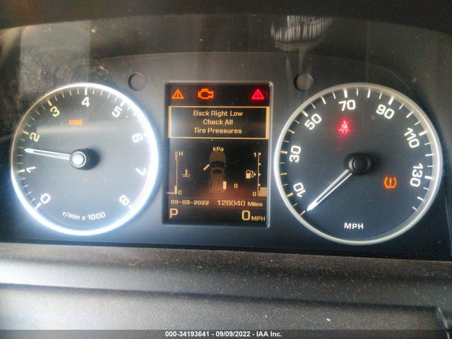 2015 Land Rover LR4, VIN: SALAK2V63FA769210