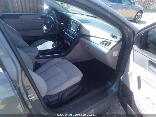 2019 Hyundai Sonata, VIN: KMHE24L39KA093512
