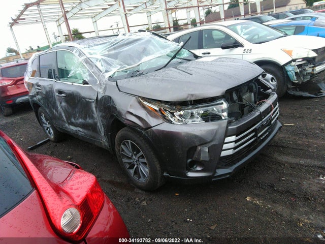 2019 Toyota Highlander, VIN: 5TDJGRFH9KS057556