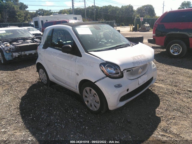 2017 Smart Fortwo, VIN: WMEFJ5DA4HK168555