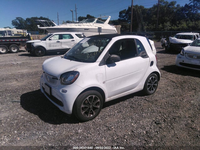 2017 Smart Fortwo, VIN: WMEFJ5DA7HK175905